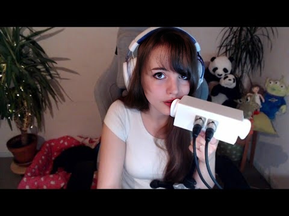 ASMR - 吃耳朵和嘴巴的声音