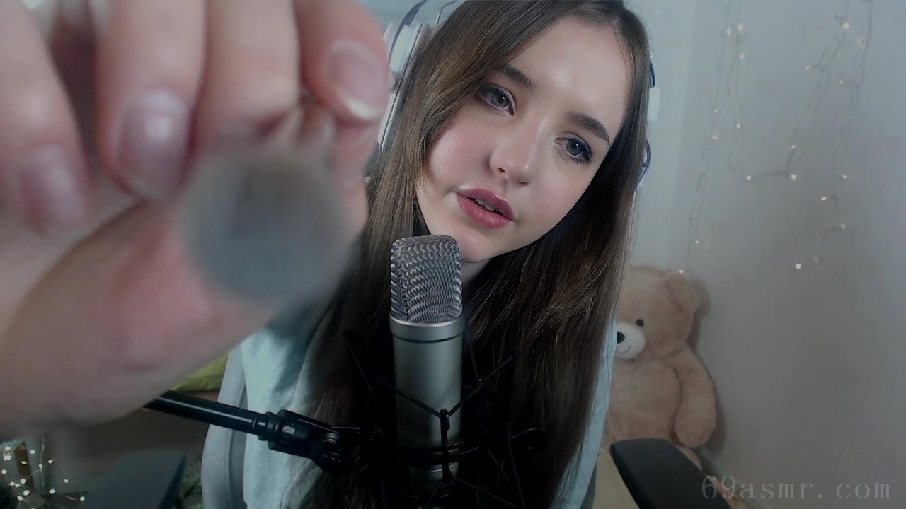 ASMR - 最佳视觉触发和轻声细语（刷脸、拉扯、拇指和手部动作）