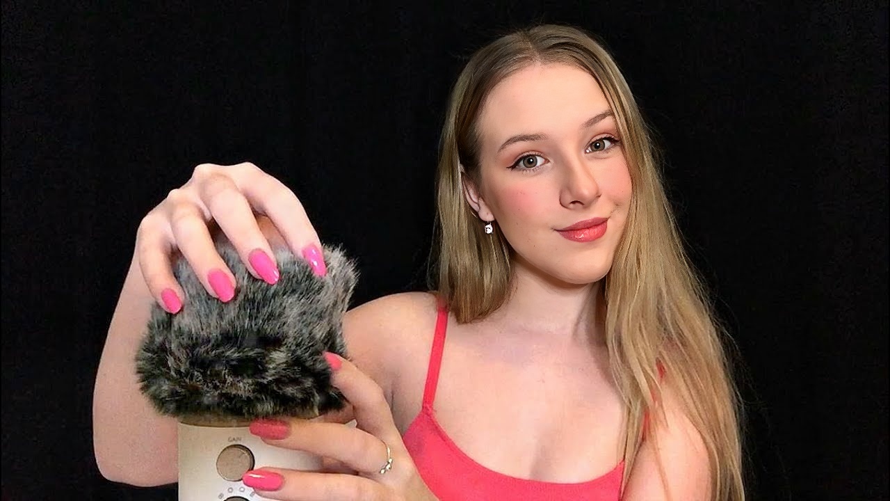 用蓬松的麦克风缓解 ASMR 压力